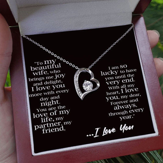 Surprise your wife with something special: heartfelt gifts for any occasion, Say "I love you" with the perfect gift for your wife